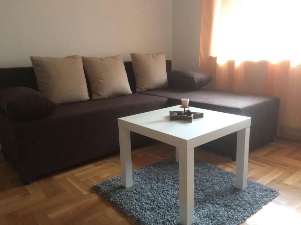 Apartment Contento Zagreb Bagian luar foto